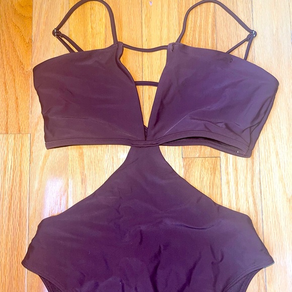 Forever21 Cut Out One Piece Bathing Suit - Size Medium - Picture 2 of 2